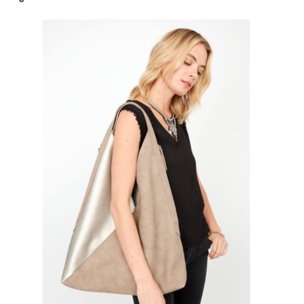 Stella & Dot - Criss Cross Hobo Bag